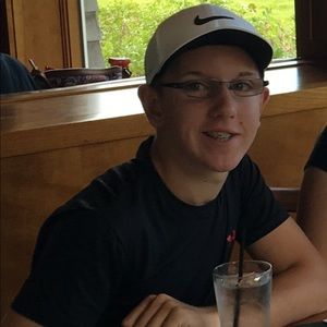 Meet your Posher, Mark